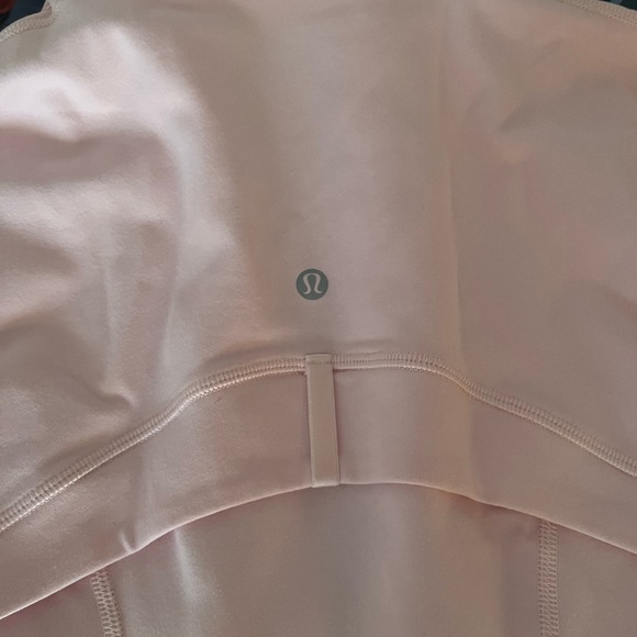 NWT Lululemon Define Jacket in Strawberry Milkshake sz6 - Picture 6 of 9